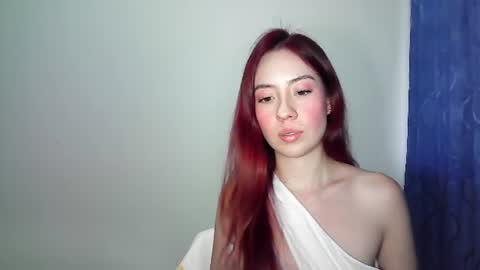 Snapshot of maiarosse_ chatting on June 2026 09:53:02 PM MaiaRosse online show from June 2026 09:53:02 PM
