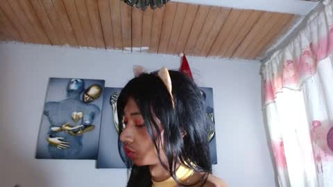 Bella Maidi online show from December 2024 04:21:01 PM