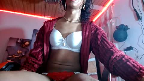 Bella Maidi online show from October 2025 10:44:02 AM