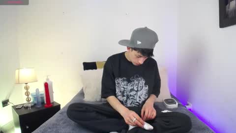 Maik Carver online show from September 2025 01:02:02 PM