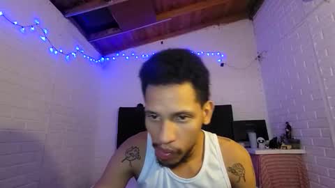 Snapshot of maiker23 chatting on May 2026 03:15:01 AM maiker23 online show from May 2026 03:15:01 AM
