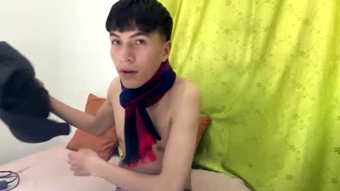 Snapshot of maikitol2026 chatting on April 2026 06:54:02 PM maikitol online show from April 2026 06:54:02 PM