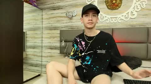 maikol_newman online show from April 2026 12:06:02 PM