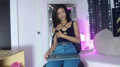 mailyn_gold online show from March 2026 12:05:02 PM