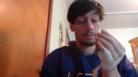 Snapshot of mainecollegeboy chatting on December 2024 05:57:01 PM mainecollegeboy online show from December 2024 05:57:01 PM