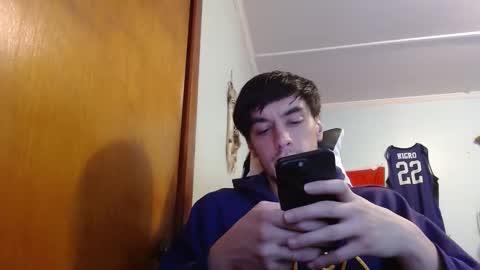 Snapshot of mainecollegeboy chatting on January 2025 07:52:01 PM mainecollegeboy online show from January 2025 07:52:01 PM