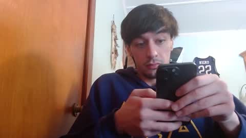 Snapshot of mainecollegeboy chatting on March 2025 04:14:02 PM mainecollegeboy online show from March 2025 04:14:02 PM