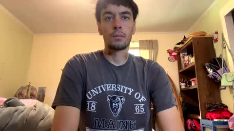 Snapshot of mainecollegeboy chatting on October 2025 04:05:02 PM mainecollegeboy online show from October 2025 04:05:02 PM