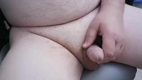 Snapshot of mainttech chatting on April 2026 03:17:02 PM Gilly online show from April 2026 03:17:02 PM