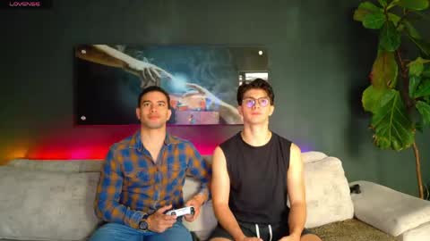 Snapshot of maisonbastian chatting on June 2026 01:39:02 PM Bastian Arslan online show from June 2026 01:39:02 PM