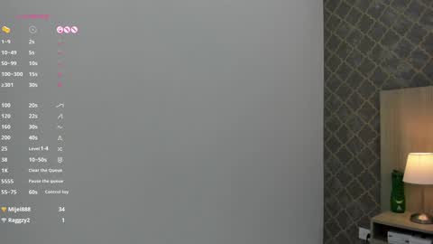 Snapshot of maite_jhon chatting on December 2024 06:51:01 AM online show from December 2024 06:51:01 AM