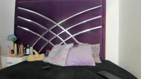 Snapshot of maiteht chatting on September 2025 09:39:02 PM maite online show from September 2025 09:39:02 PM