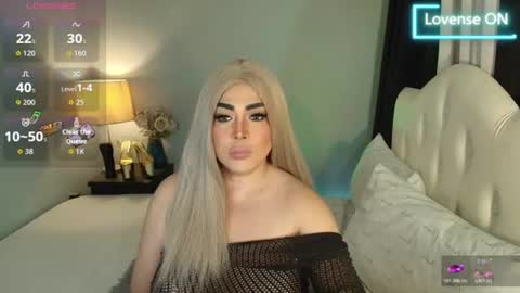 Snapshot of majestydannaxx chatting on July 2026 04:15:01 AM majestydannaxx online show from July 2026 04:15:01 AM
