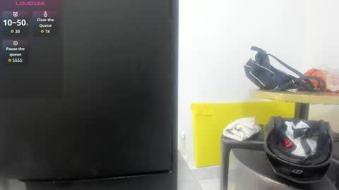 Snapshot of majo_baby chatting on October 2025 02:58:02 AM majo_baby online show from October 2025 02:58:02 AM