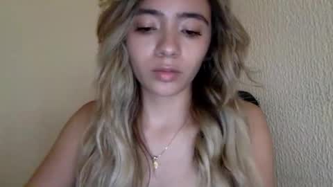 majo_gomezz online show from March 2026 09:43:02 PM