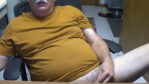 majormike34 online show from April 2026 03:07:01 AM