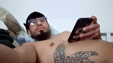 Snapshot of majornymph000 chatting on February 2026 07:06:02 AM majornymph000 online show from February 2026 07:06:02 AM