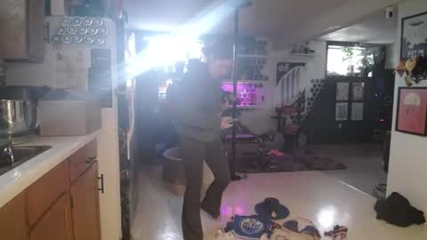 makaylamoonn online show from November 2025 08:10:01 PM