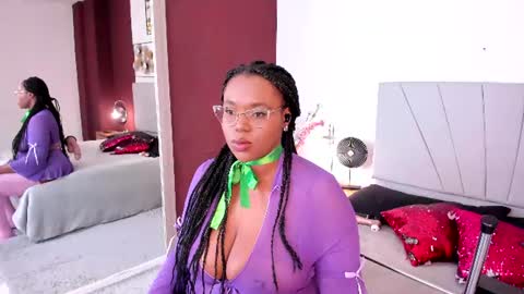 Snapshot of makena_gh chatting on July 2026 03:13:01 AM makena online show from July 2026 03:13:01 AM