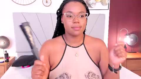 Snapshot of makena_gh chatting on July 2026 02:05:17 AM makena online show from July 2026 02:05:17 AM