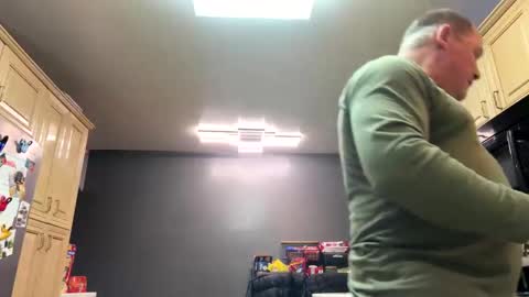 Snapshot of makeyousquirt1969 chatting on March 2026 07:10:01 AM makeyousquirt1969 online show from March 2026 07:10:01 AM