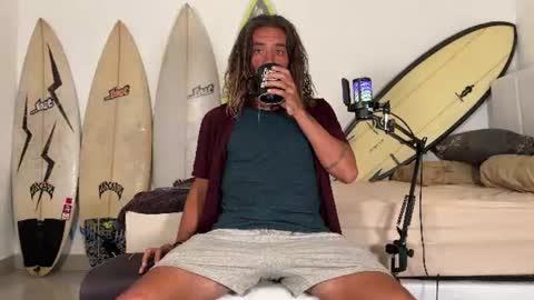 Snapshot of makingmoans chatting on July 2026 01:45:01 AM Mack Makingmoans Twitter online show from July 2026 01:45:01 AM