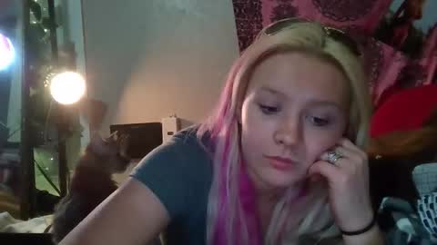 KarizmaticKitten online show from February 2026 06:57:02 AM