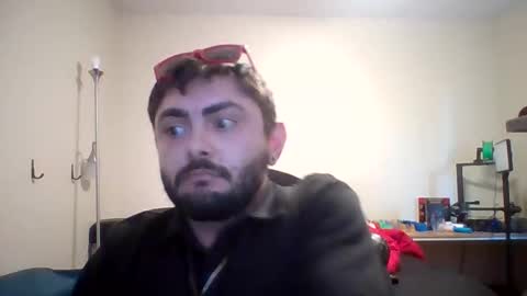 mako4eva online show from December 2025 07:52:01 PM