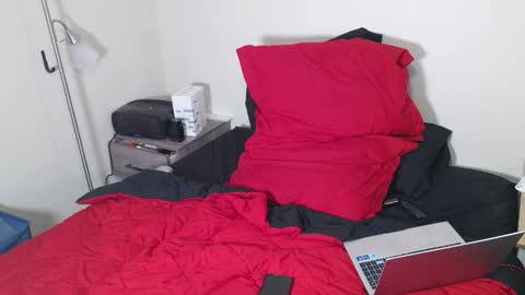 mako4eva online show from December 2025 10:46:01 AM