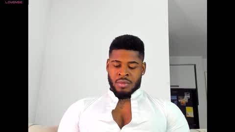 Makonnen online show from December 2025 10:51:03 PM