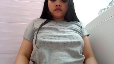 Snapshot of makulato chatting on May 2026 02:56:01 PM Maya online show from May 2026 02:56:01 PM