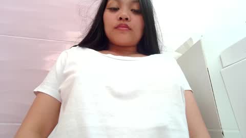 Snapshot of makulato chatting on May 2026 03:07:01 PM Maya online show from May 2026 03:07:01 PM