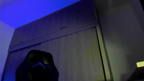 ADAM         online show from December 2025 04:08:02 AM