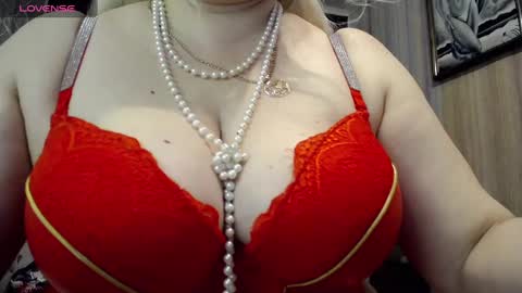 Madlen online show from February 2025 12:56:01 PM