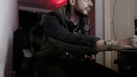 Snapshot of malek_xarx chatting on July 2026 04:15:01 AM malek_xarx online show from July 2026 04:15:01 AM