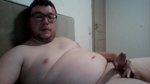 Mario online show from November 2025 07:37:01 PM