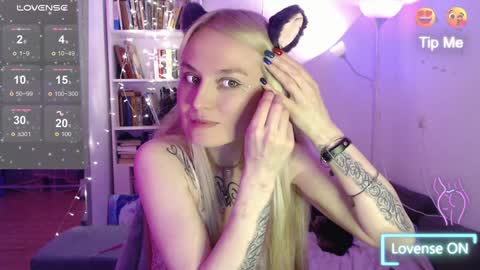 Snapshot of mali_sia chatting on January 2025 02:19:02 AM Mischelle online show from January 2025 02:19:02 AM