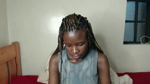 Snapshot of malia_latifa chatting on February 2026 01:40:01 PM lati online show from February 2026 01:40:01 PM