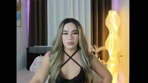 malia online show from October 2025 06:36:02 AM