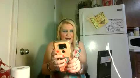 malinda702 online show from February 2026 04:33:01 AM