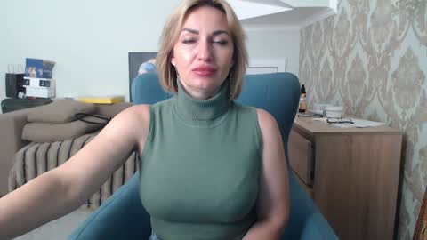 mallinia online show from April 2026 10:43:01 AM