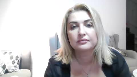 Snapshot of malorine chatting on November 2025 07:08:02 PM malorine online show from November 2025 07:08:02 PM