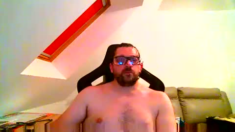 breton online show from October 2025 10:47:01 PM