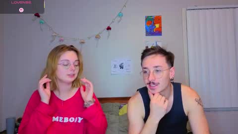 Snapshot of mamiclouds chatting on October 2025 12:40:02 AM MamiCloudz online show from October 2025 12:40:02 AM