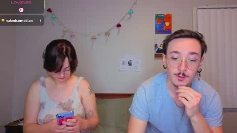 Snapshot of mamiclouds chatting on November 2025 01:04:02 AM MamiCloudz online show from November 2025 01:04:02 AM