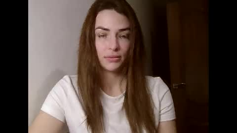 MandiBrooks online show from November 2025 07:38:01 PM