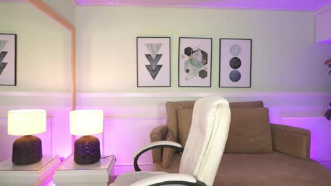 Mandy Collins online show from March 2026 11:38:01 AM