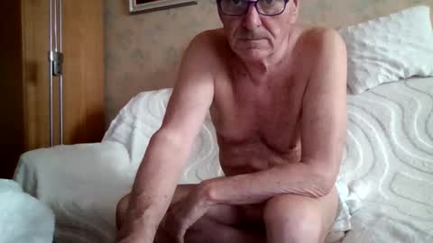 Snapshot of manes5858 chatting on April 2026 01:59:02 PM manes5858 online show from April 2026 01:59:02 PM