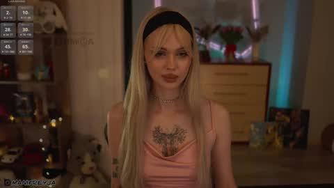 Amelie online show from March 2026 06:44:02 PM