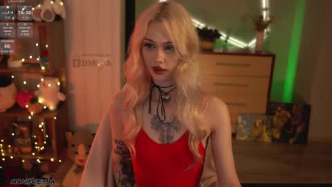 Snapshot of manifreyja chatting on May 2026 07:20:01 PM Amelie online show from May 2026 07:20:01 PM